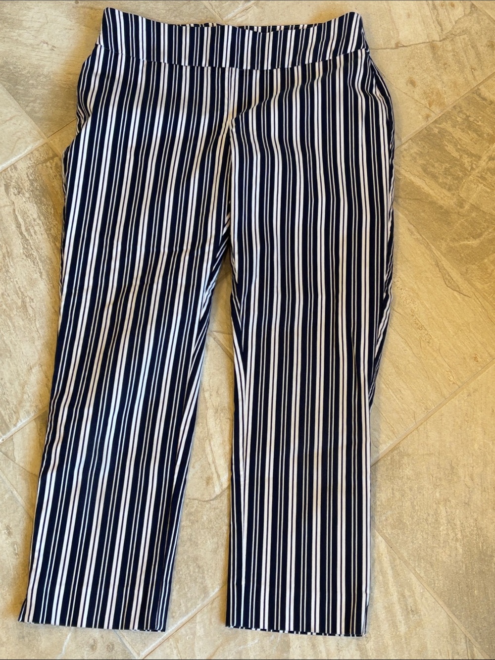 Chico's So Slimming Pull On Navy & White Vertical Stripe Crop Pants